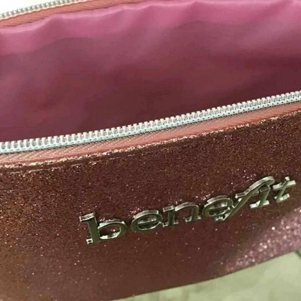 Benefit Cosmetics Makeup Bag — BRAND NEW